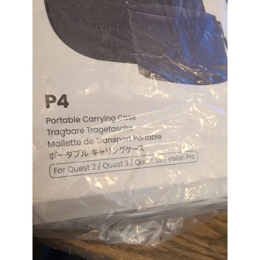 Kiwi Design P4 Portable Carrying Case